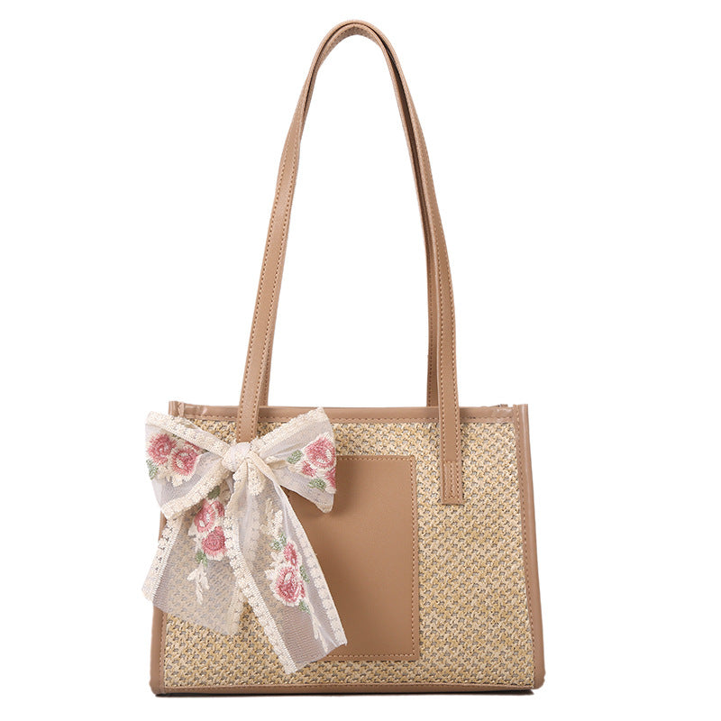 Stylish Woven Shoulder Bag With A Large Capacity For Casual Use