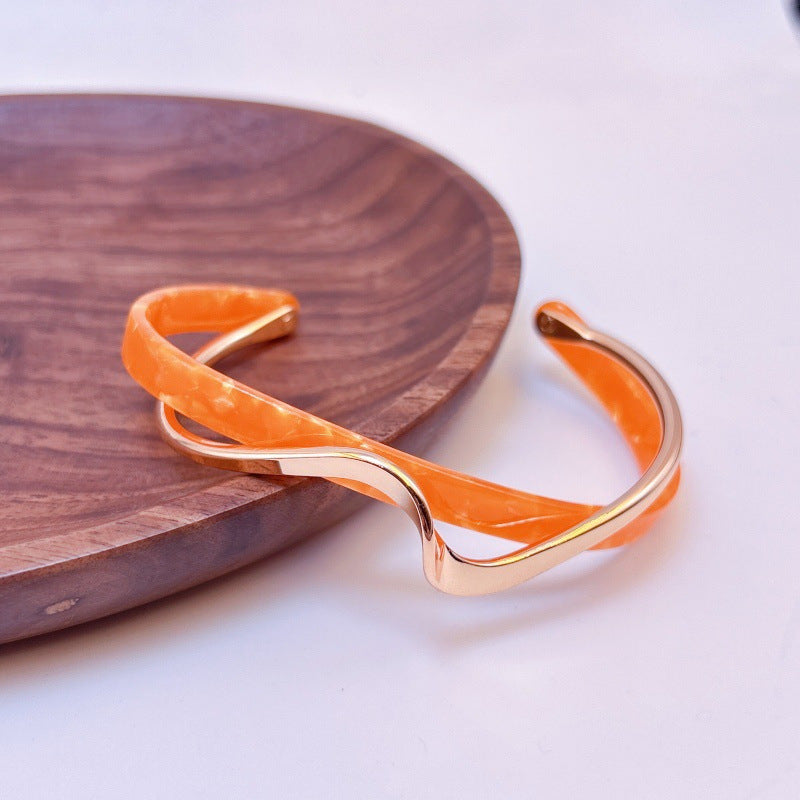 Light-luxury Panel Curved Metal-textured Korean-style Trendy Social Media Worthy Jewelry