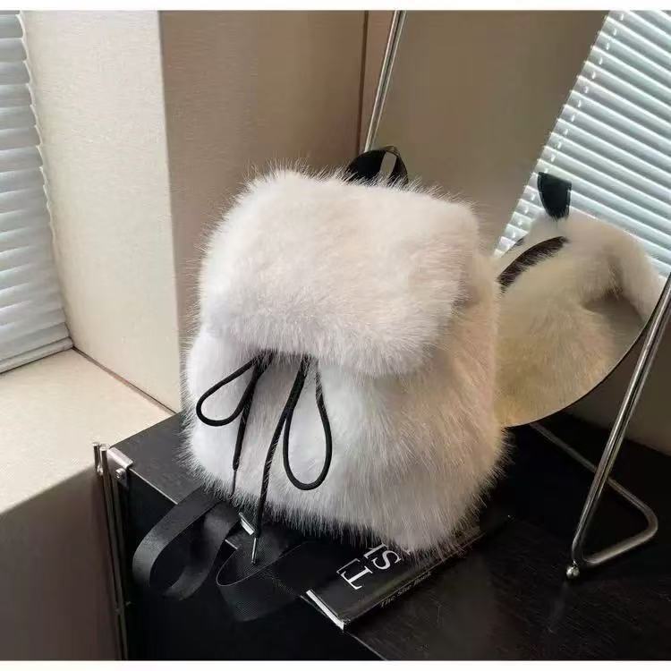 Womens Plush Bag High-capacity Versatile Backpack