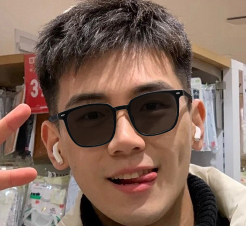 Photosensitive Color-changing Couple's Same Square Frame Black Frame Brown Sunglasses Men's Retro Myopia Sunglasses Women