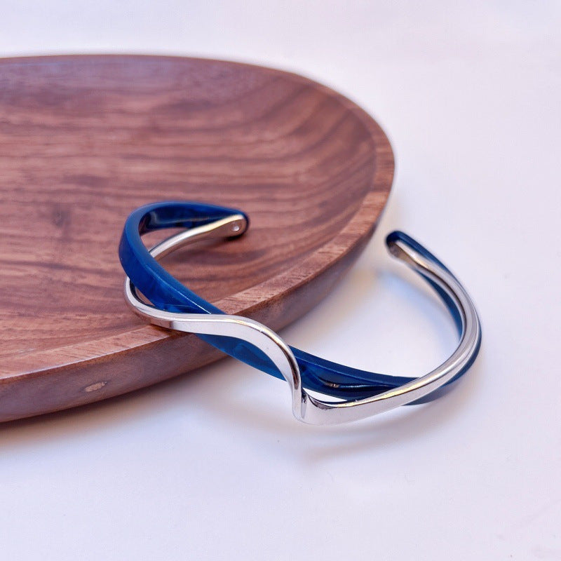 Light-luxury Panel Curved Metal-textured Korean-style Trendy Social Media Worthy Jewelry