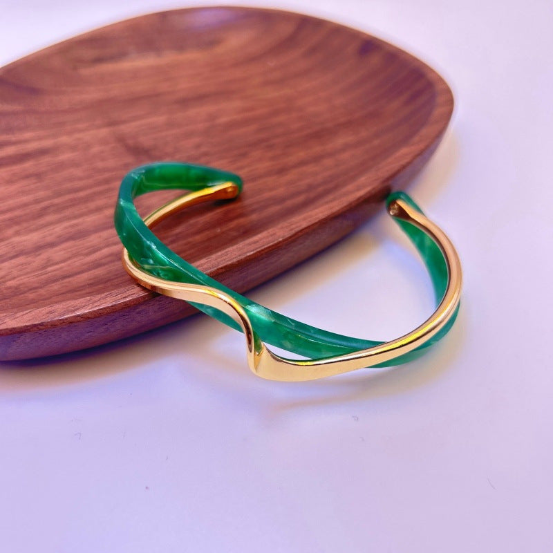 Light-luxury Panel Curved Metal-textured Korean-style Trendy Social Media Worthy Jewelry