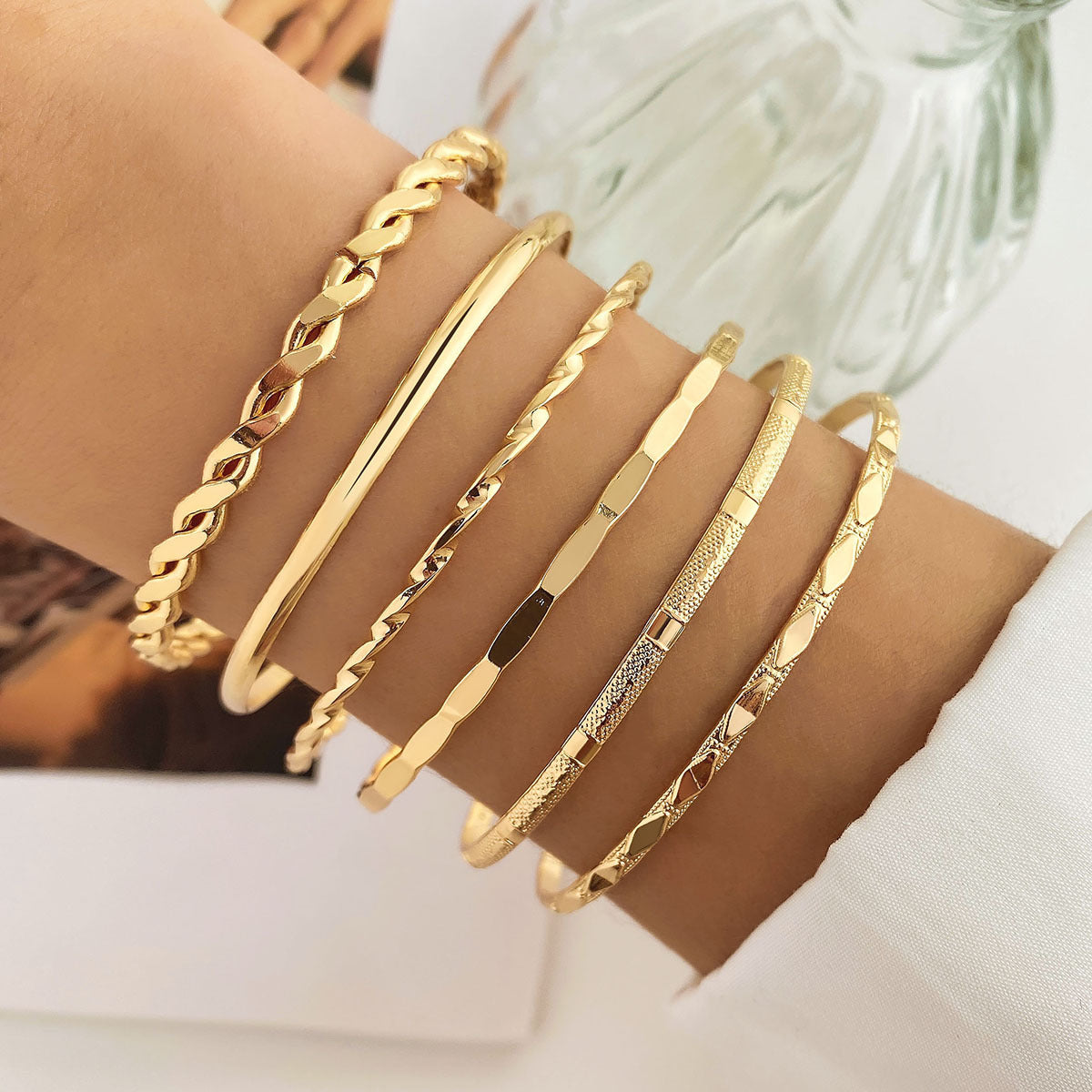Multi-layered Bracelet Set For Women Versatile Stylish And Perfect For Chic Layered Looks