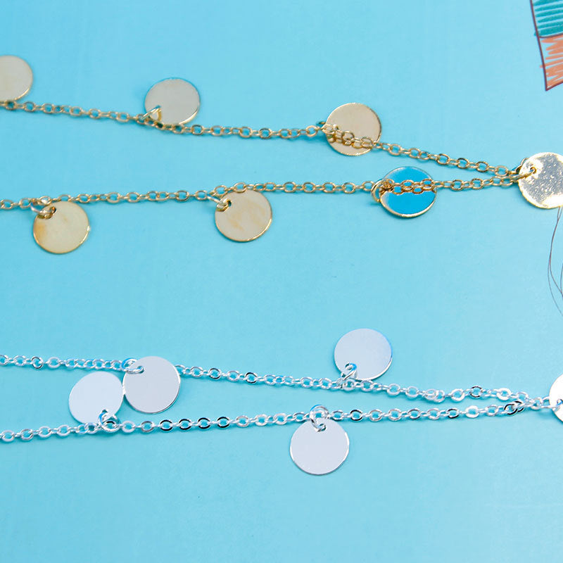 Fashionable Versatile Short Sequin Necklace With A Unique Style