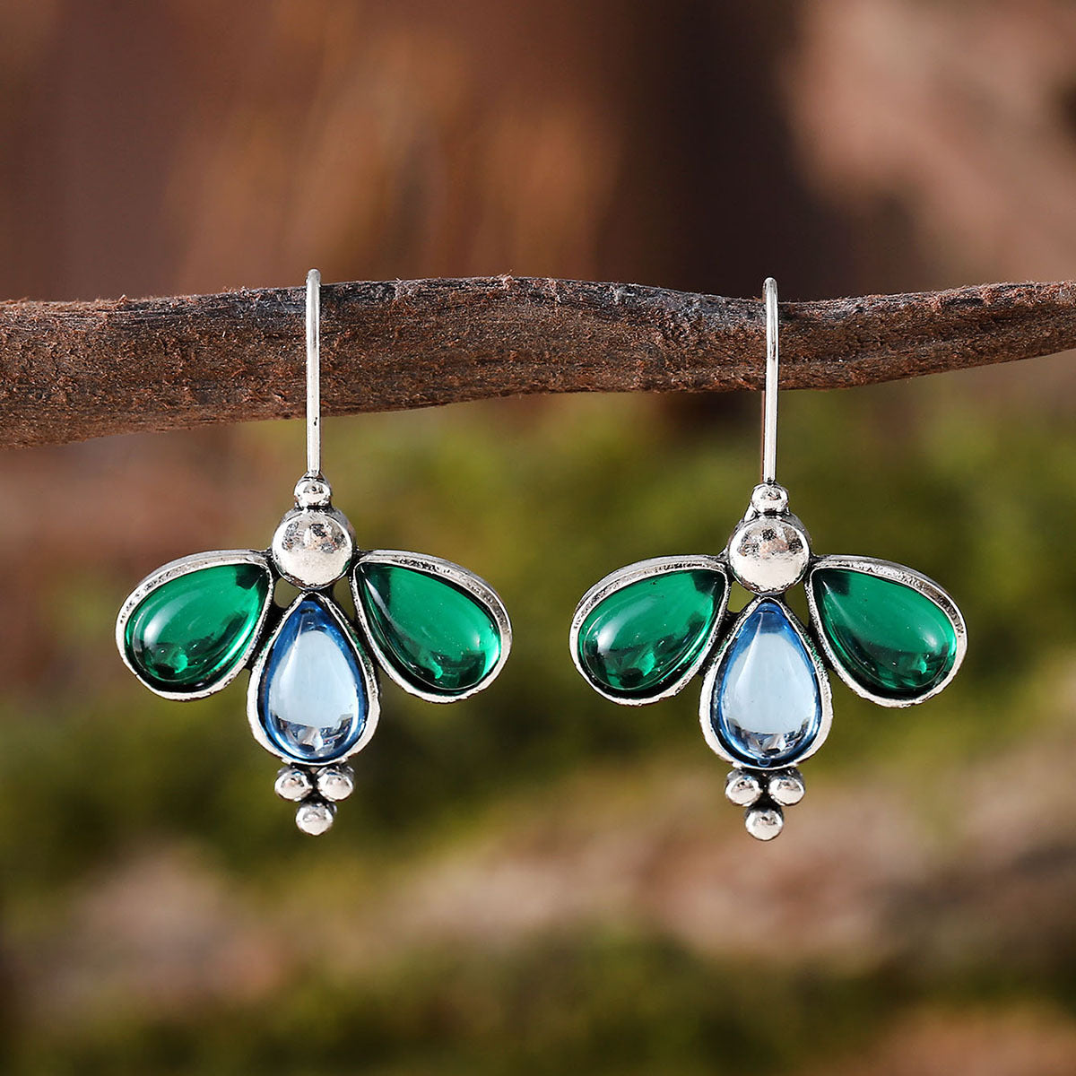 Retro Creative Sapphire And Emerald Earrings For Women