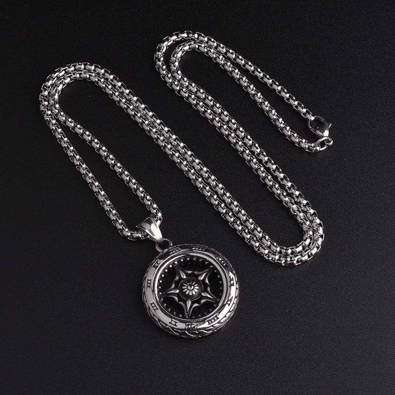 Retro Titanium Steel Sweater Chain For Men And Women With Wheel Design